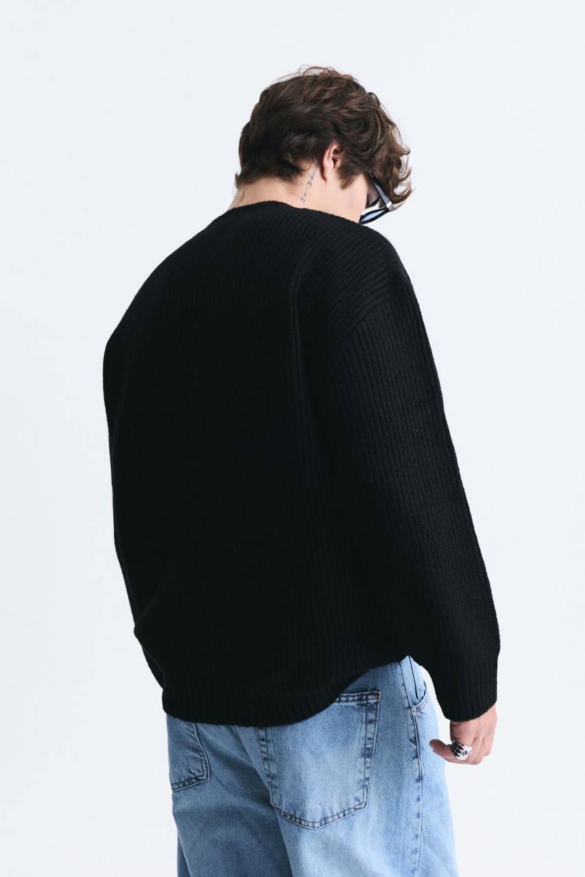 V60-31
Oversize Sweater